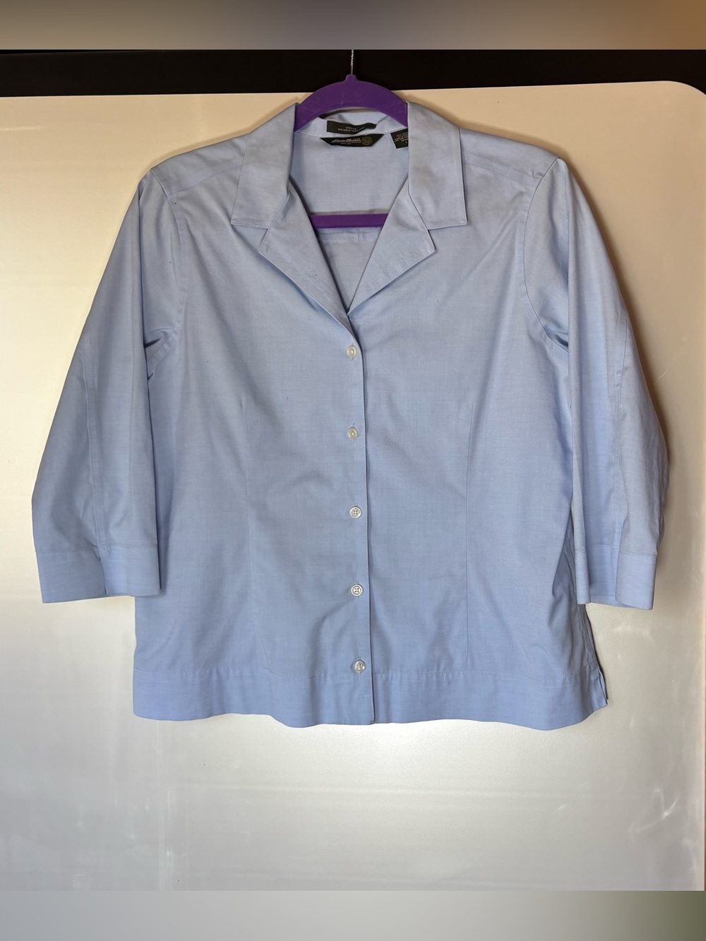 Eddie Bauer Light  Blue Collared Stretch Shirt petite Large